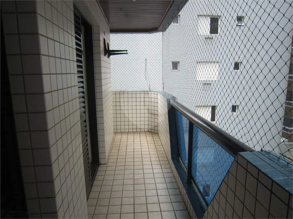 Apartamento para Venda em Praia Grande, Vila Guilhermina, 2 dormitórios, 1 suíte, 2 banheiros, 2 vagas