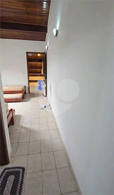 Casa para Venda em Praia Grande, Solemar, 3 dormitórios, 1 suíte, 2 banheiros, 2 vagas