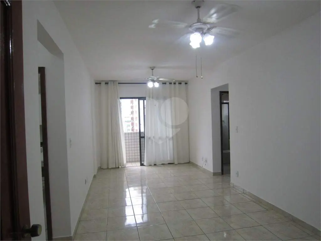 Apartamento para Venda em Praia Grande, Vila Guilhermina, 2 dormitórios, 1 suíte, 2 banheiros, 2 vagas