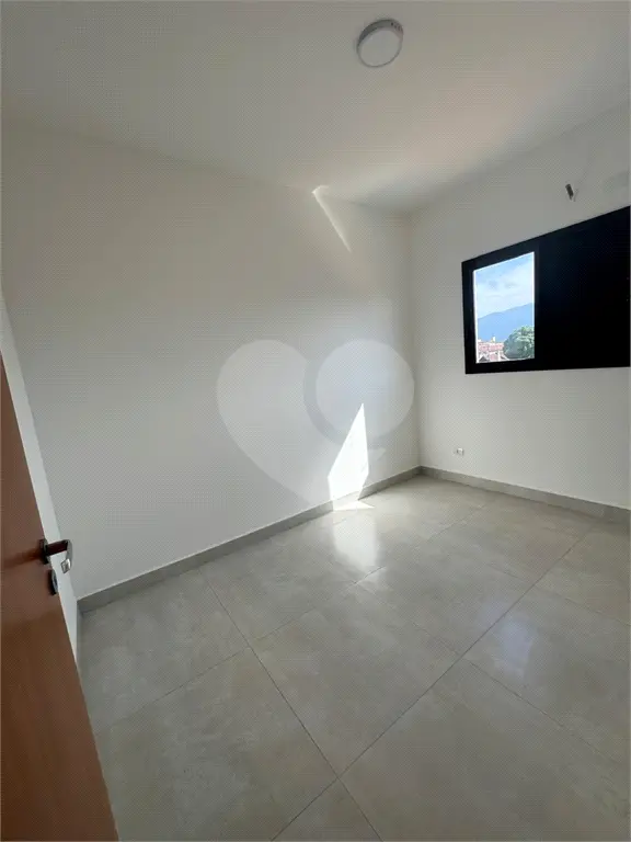 Apartamento para Venda em Praia Grande, Maracanã, 3 dormitórios, 1 suíte, 2 banheiros, 2 vagas