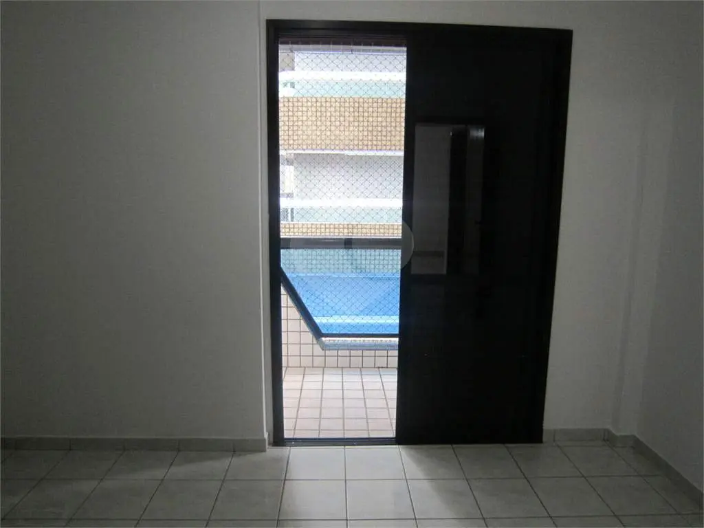 Apartamento para Venda em Praia Grande, Vila Guilhermina, 2 dormitórios, 1 suíte, 2 banheiros, 2 vagas