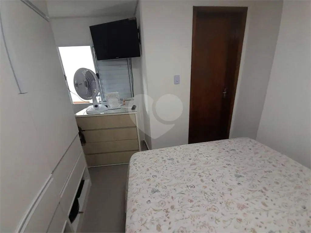 Casa para Venda em Praia Grande, Guilhermina, 2 dormitórios, 2 suítes, 3 banheiros, 2 vagas