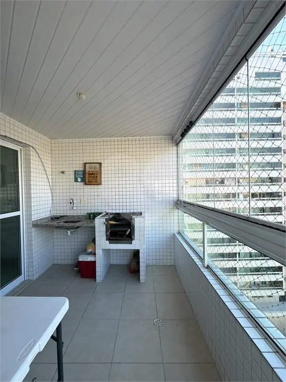 Apartamento para Venda em Praia Grande, Guilhermina, 2 dormitórios, 1 suíte, 2 banheiros, 2 vagas