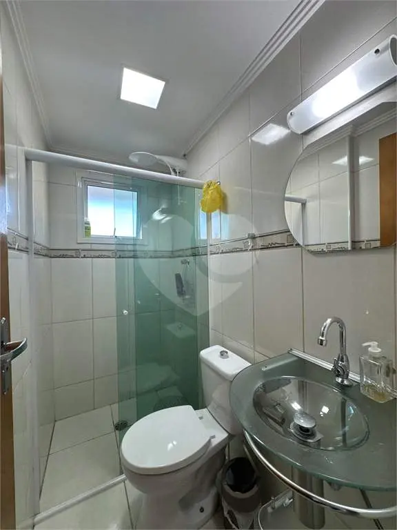 Apartamento para Venda em Praia Grande, Guilhermina, 2 dormitórios, 1 suíte, 2 banheiros, 2 vagas