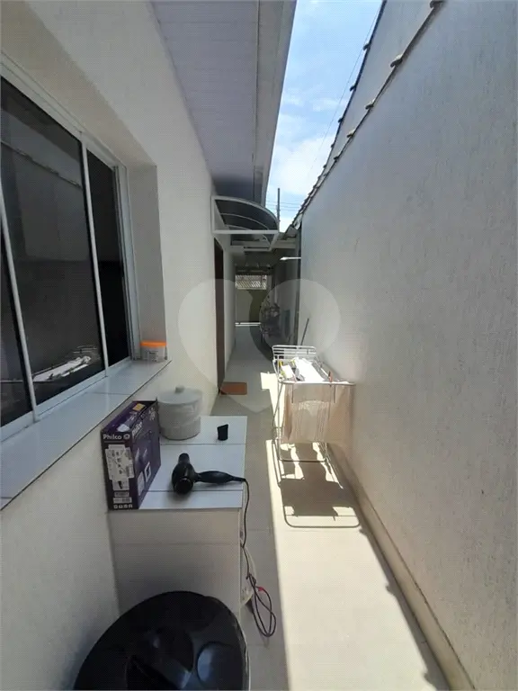 Casa para Venda em Praia Grande, Guilhermina, 2 dormitórios, 2 suítes, 3 banheiros, 2 vagas