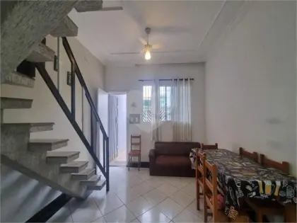 Sobrado para Venda em Praia Grande, Caiçara, 2 dormitórios, 2 banheiros, 1 vaga