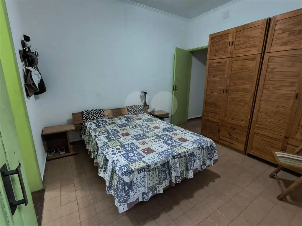 Casa para Venda em Praia Grande, Guilhermina, 2 dormitórios, 1 suíte, 1 banheiro, 3 vagas