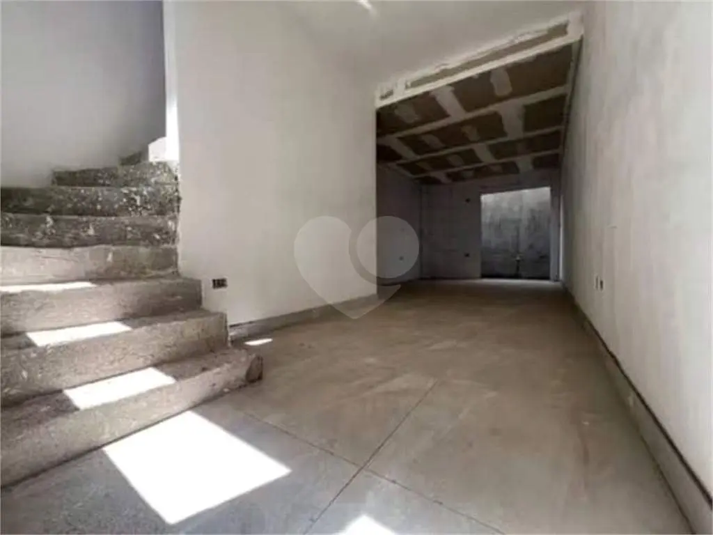 Casa para Venda em Praia Grande, Guilhermina, 2 dormitórios, 1 suíte, 1 banheiro, 1 vaga