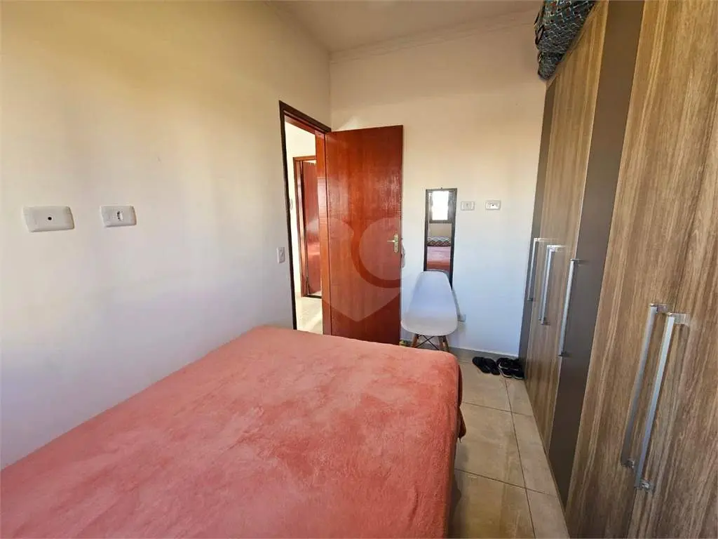 Casa para Venda em Praia Grande, Guilhermina, 2 dormitórios, 1 banheiro, 1 vaga