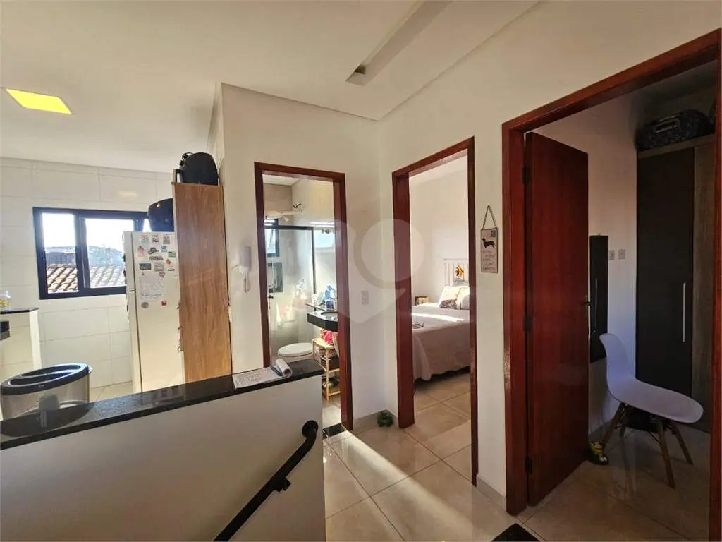 Casa para Venda em Praia Grande, Guilhermina, 2 dormitórios, 1 banheiro, 1 vaga