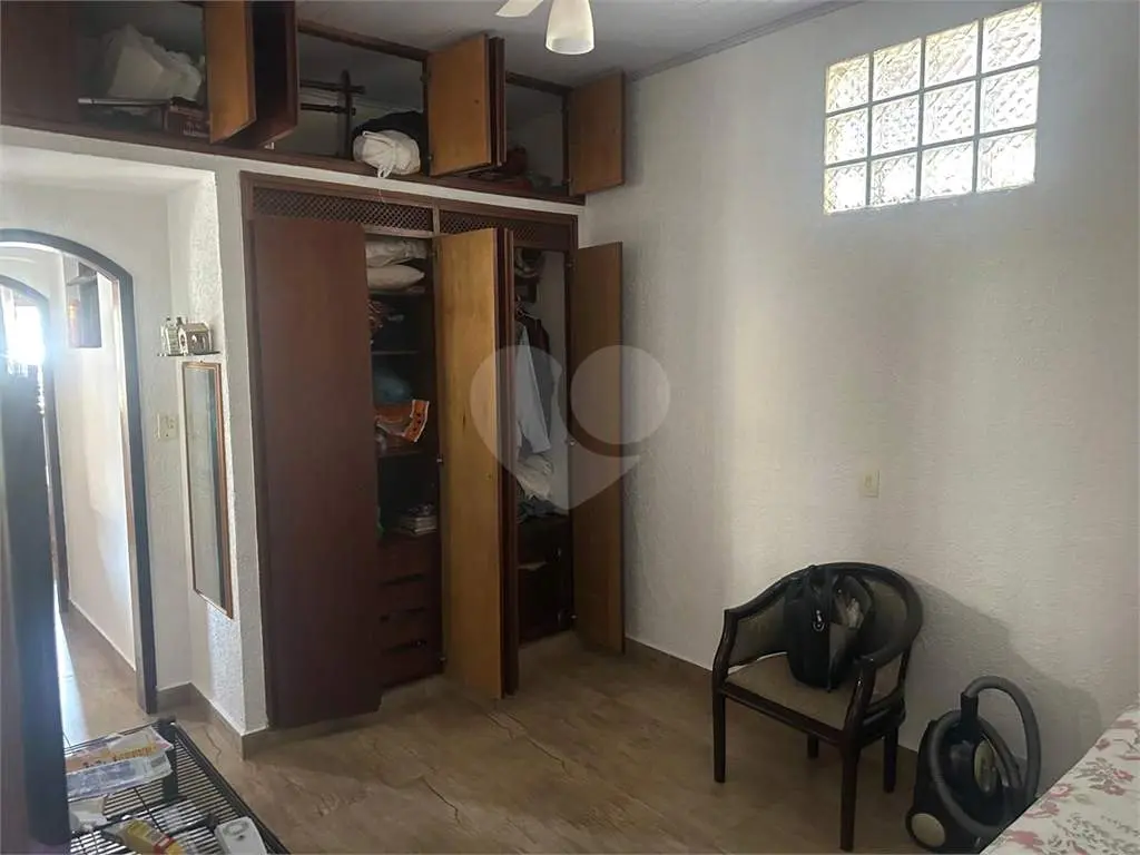 Casa para Venda em Praia Grande, Canto do Forte, 2 dormitórios, 1 suíte, 1 banheiro, 6 vagas