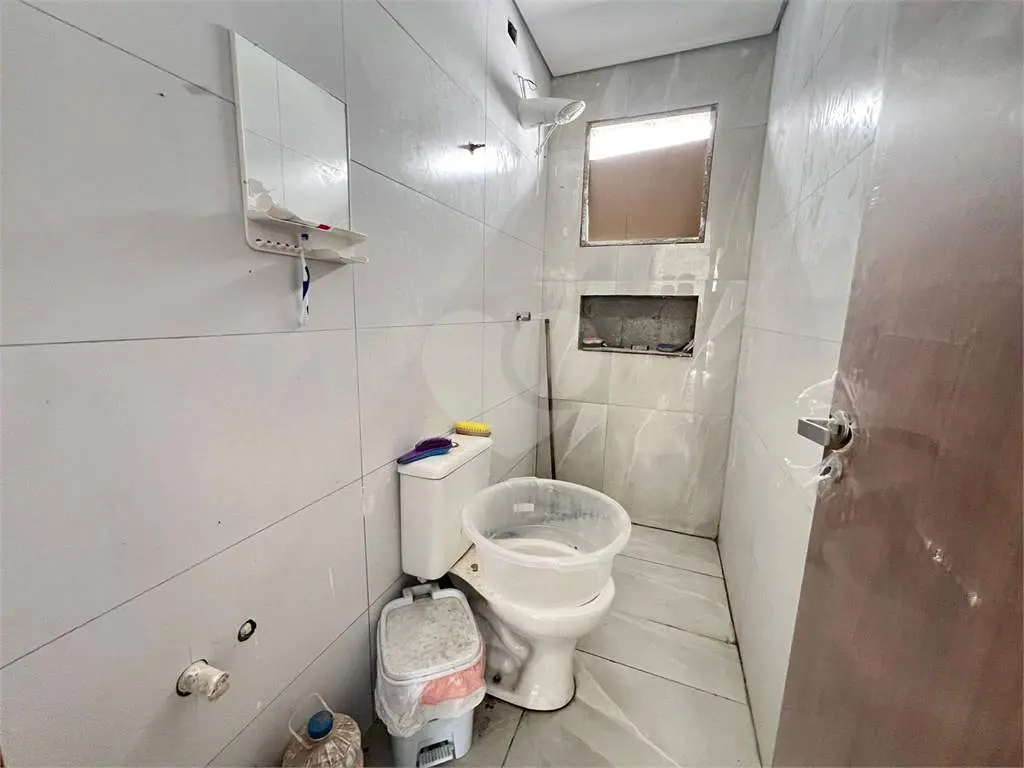 Casa para Venda em Praia Grande, Guilhermina, 2 dormitórios, 1 banheiro, 1 vaga