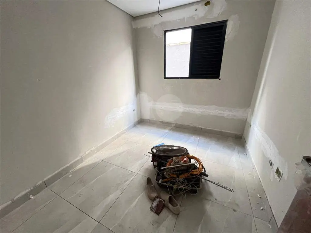 Casa para Venda em Praia Grande, Vila Guilhermina, 3 dormitórios, 1 suíte, 2 banheiros, 1 vaga