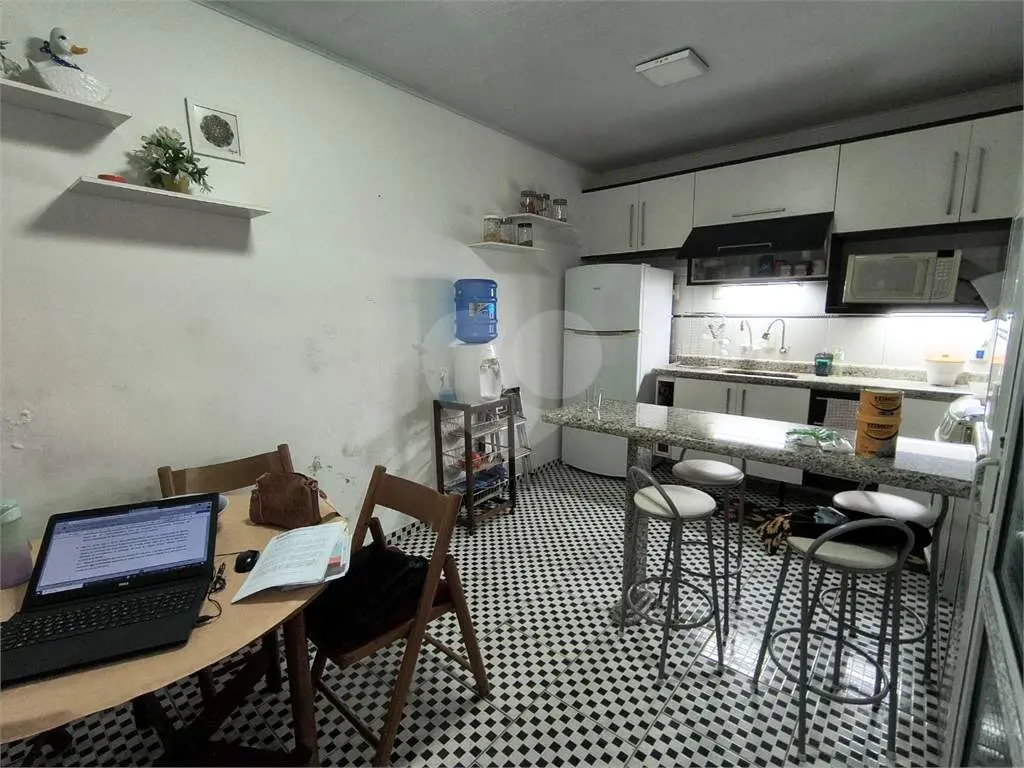 Casa para Venda em Praia Grande, Guilhermina, 2 dormitórios, 1 suíte, 1 banheiro, 3 vagas