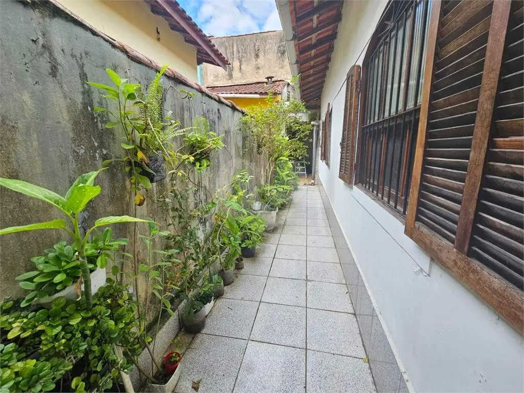Casa para Venda em Praia Grande, Ocian, 2 dormitórios, 1 suíte, 2 banheiros, 2 vagas