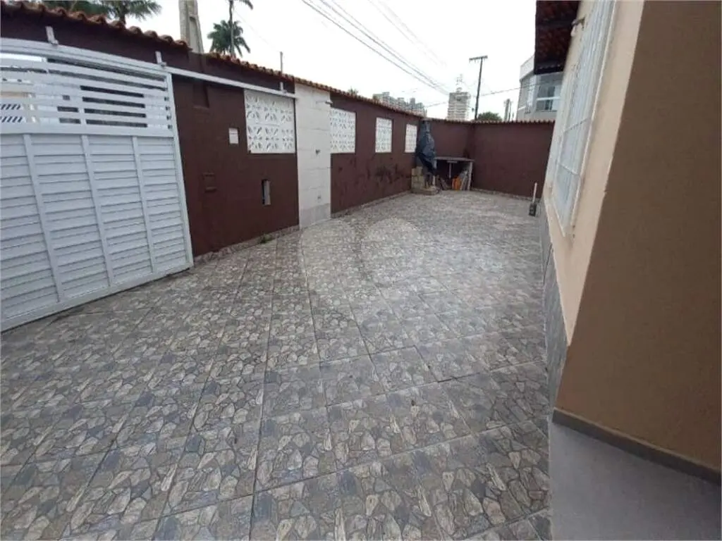 Casa para Venda em Praia Grande, Caiçara, 3 dormitórios, 1 suíte, 2 banheiros, 6 vagas