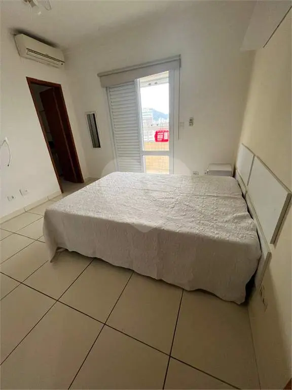 Apartamento para Venda em Praia Grande, Guilhermina, 2 dormitórios, 2 suítes, 3 banheiros, 2 vagas