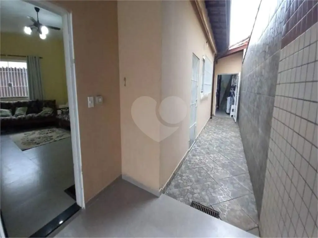 Casa para Venda em Praia Grande, Caiçara, 3 dormitórios, 1 suíte, 2 banheiros, 6 vagas
