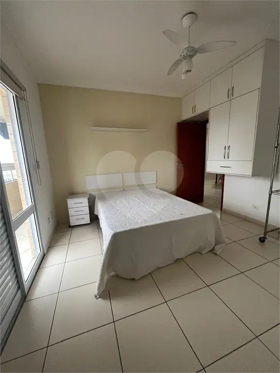 Apartamento para Venda em Praia Grande, Guilhermina, 2 dormitórios, 2 suítes, 3 banheiros, 2 vagas