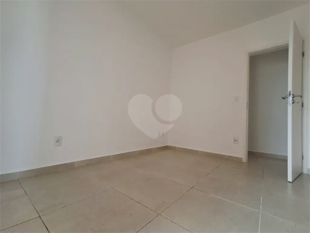 Apartamento para Venda em Praia Grande, Cidade Ocian, 3 dormitórios, 1 suíte, 1 banheiro, 2 vagas