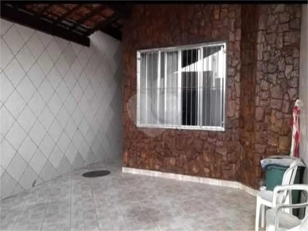 Casa para Venda em Praia Grande, Vila Tupi, 2 dormitórios, 1 suíte, 1 banheiro, 2 vagas