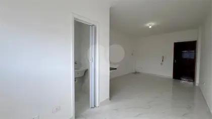 Kitnet para Venda em Praia Grande, Aviação, 1 dormitório, 1 banheiro, 1 vaga