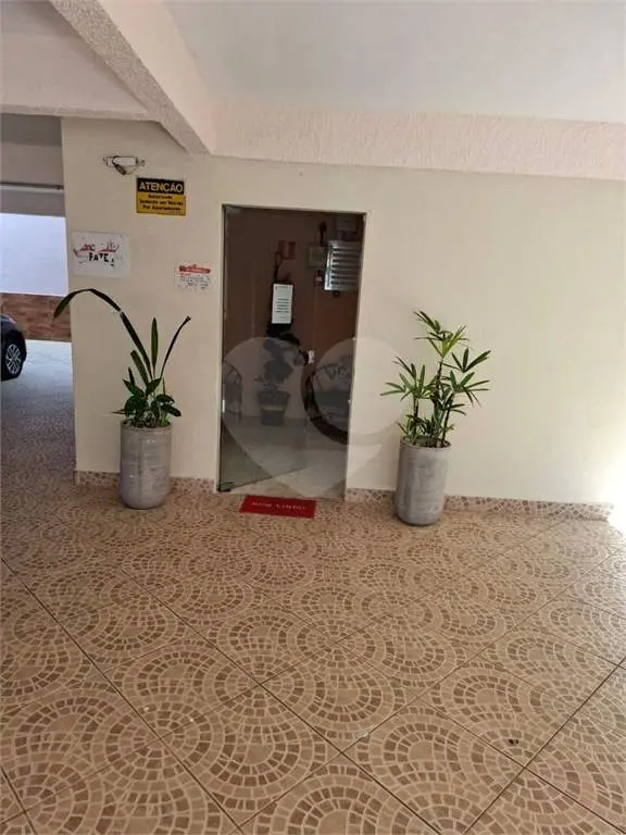 Kitnet para Venda em Praia Grande, Real, 1 dormitório, 1 banheiro, 1 vaga