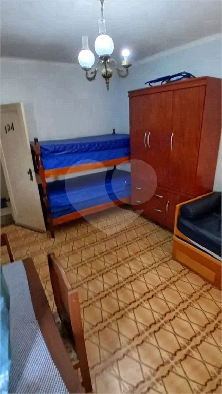 Kitnet para Venda em Praia Grande, Canto do Forte, 1 dormitório, 1 banheiro, 1 vaga