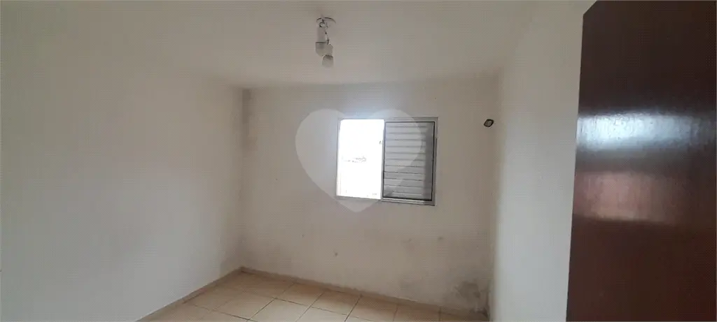 Sobrado para Venda em Praia Grande, Solemar, 2 dormitórios, 1 suíte, 1 banheiro, 2 vagas