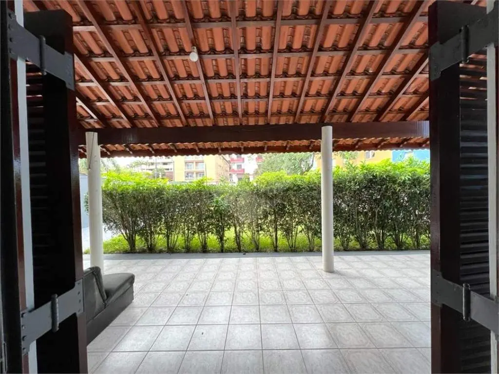 Casa para Venda em Praia Grande, Caiçara, 2 dormitórios, 1 banheiro, 10 vagas