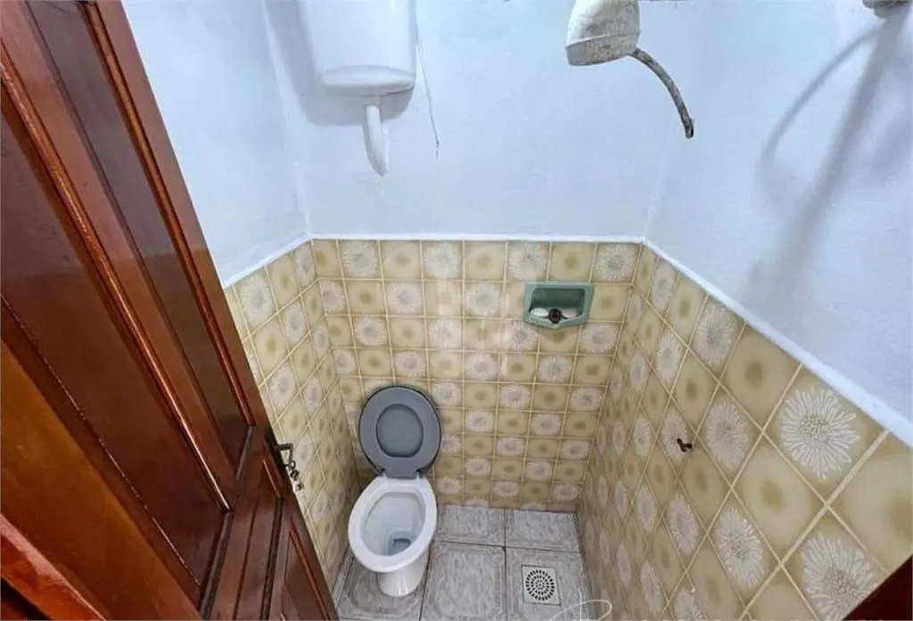 Casa para Venda em Praia Grande, Caiçara, 2 dormitórios, 1 banheiro, 10 vagas