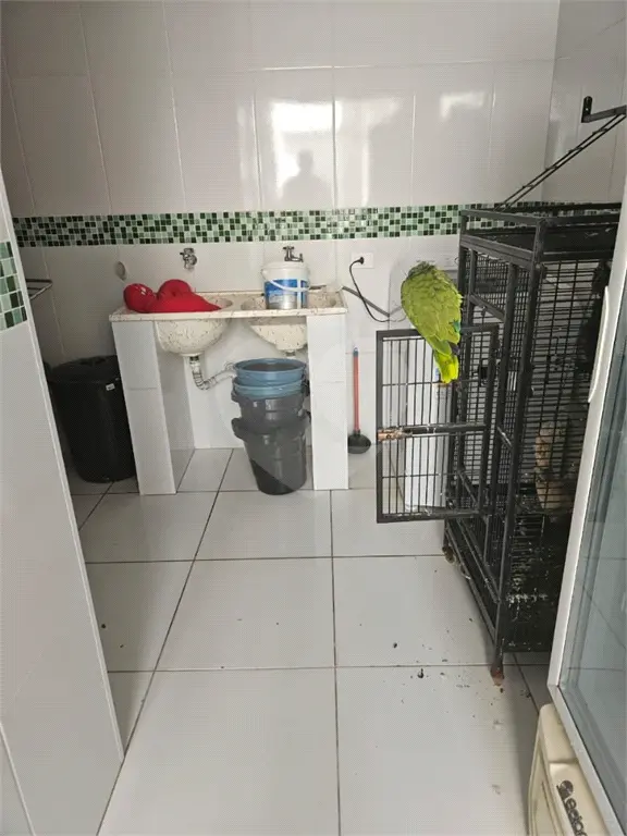 Sobrado para Venda em Praia Grande, Ocian, 3 dormitórios, 1 suíte, 2 banheiros, 2 vagas