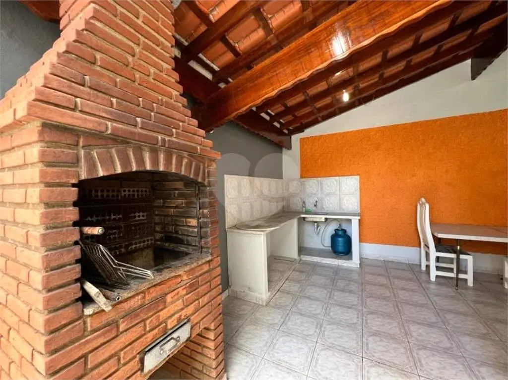 Casa para Venda em Praia Grande, Caiçara, 2 dormitórios, 1 banheiro, 10 vagas