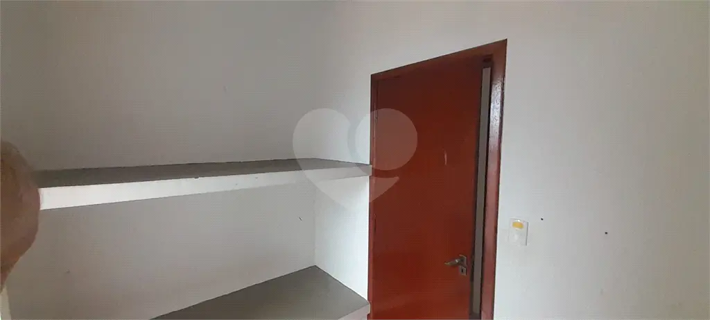 Sobrado para Venda em Praia Grande, Solemar, 2 dormitórios, 1 suíte, 1 banheiro, 2 vagas