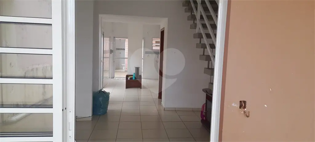 Sobrado para Venda em Praia Grande, Solemar, 2 dormitórios, 1 suíte, 1 banheiro, 2 vagas