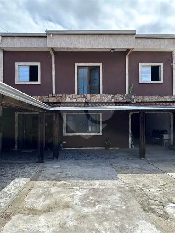 Sobrado para Venda em Praia Grande, Quietude, 4 dormitórios, 1 suíte, 2 banheiros, 4 vagas