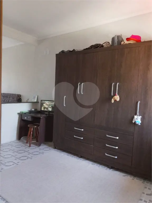 Sobrado para Venda em Praia Grande, Quietude, 4 dormitórios, 1 suíte, 2 banheiros, 4 vagas
