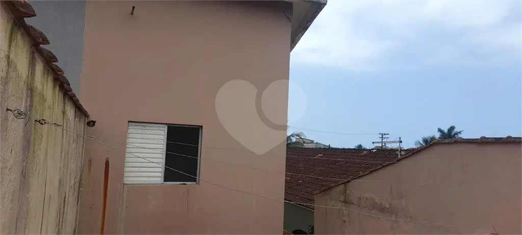 Sobrado para Venda em Praia Grande, Solemar, 2 dormitórios, 1 suíte, 1 banheiro, 2 vagas