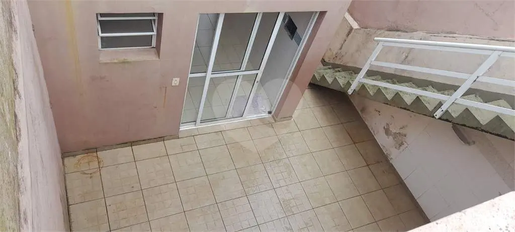 Sobrado para Venda em Praia Grande, Solemar, 2 dormitórios, 1 suíte, 1 banheiro, 2 vagas