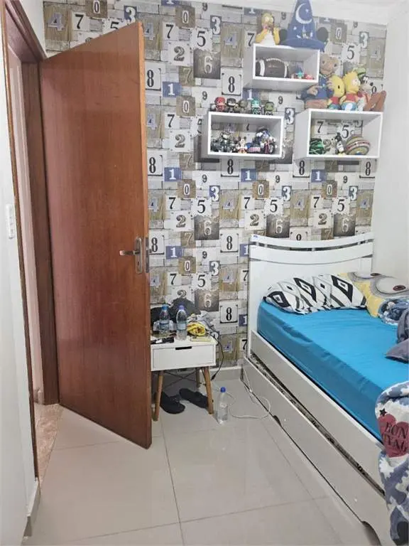 Sobrado para Venda em Praia Grande, Ocian, 3 dormitórios, 1 suíte, 2 banheiros, 2 vagas