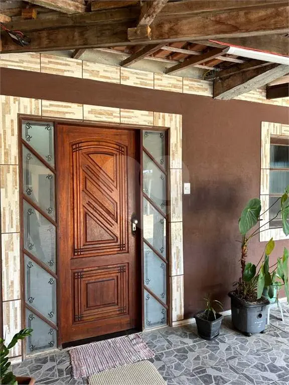 Sobrado para Venda em Praia Grande, Quietude, 4 dormitórios, 1 suíte, 2 banheiros, 4 vagas