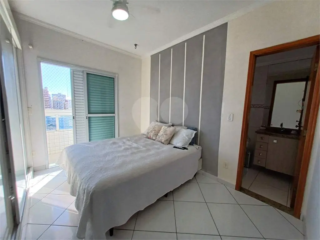 Apartamento para Venda em Praia Grande, Guilhermina, 3 dormitórios, 1 suíte, 2 banheiros, 1 vaga