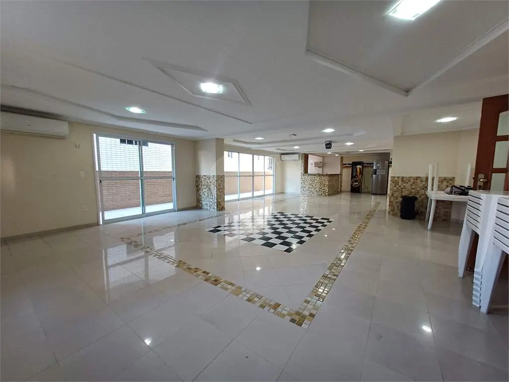 Apartamento para Venda em Praia Grande, Guilhermina, 3 dormitórios, 1 suíte, 2 banheiros, 1 vaga
